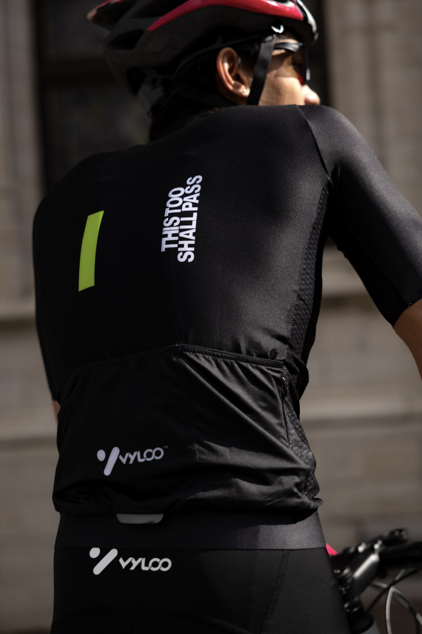 Mens Black Short sleeve jersey by vyloo